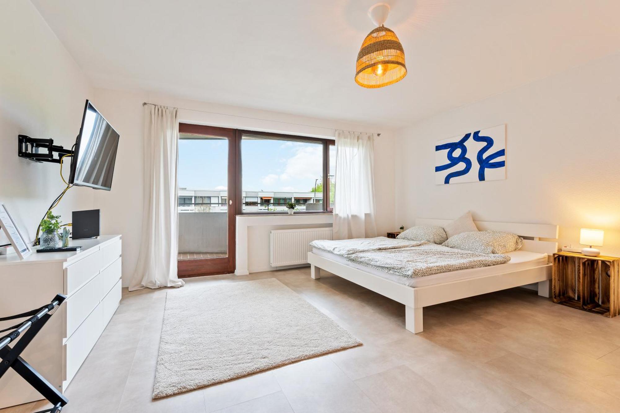 Idyl Kostenloser Privat-Parkplatz Wifi Smarttv Balkon لودفيغسبرغ المظهر الخارجي الصورة